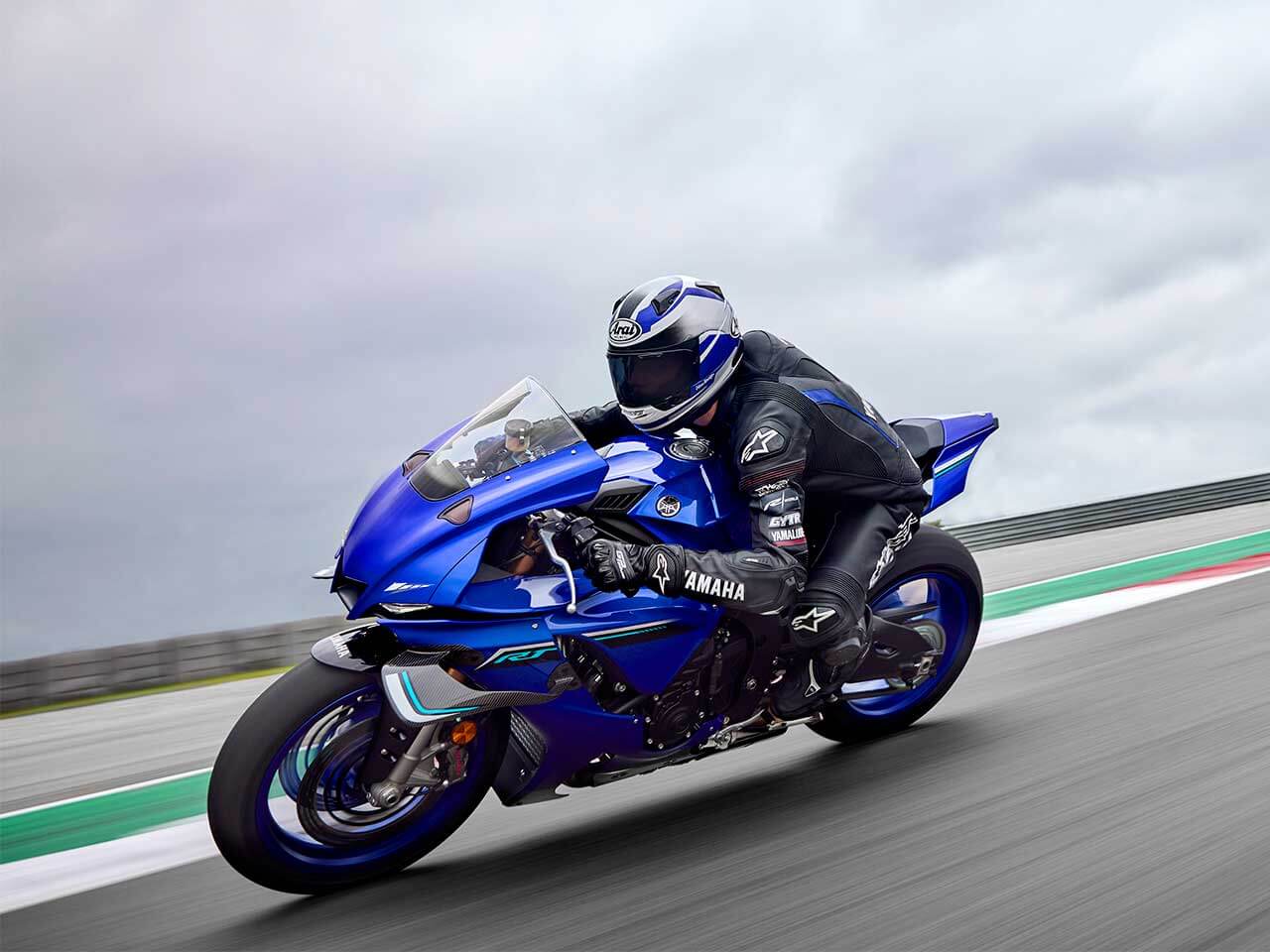 YZF-R1