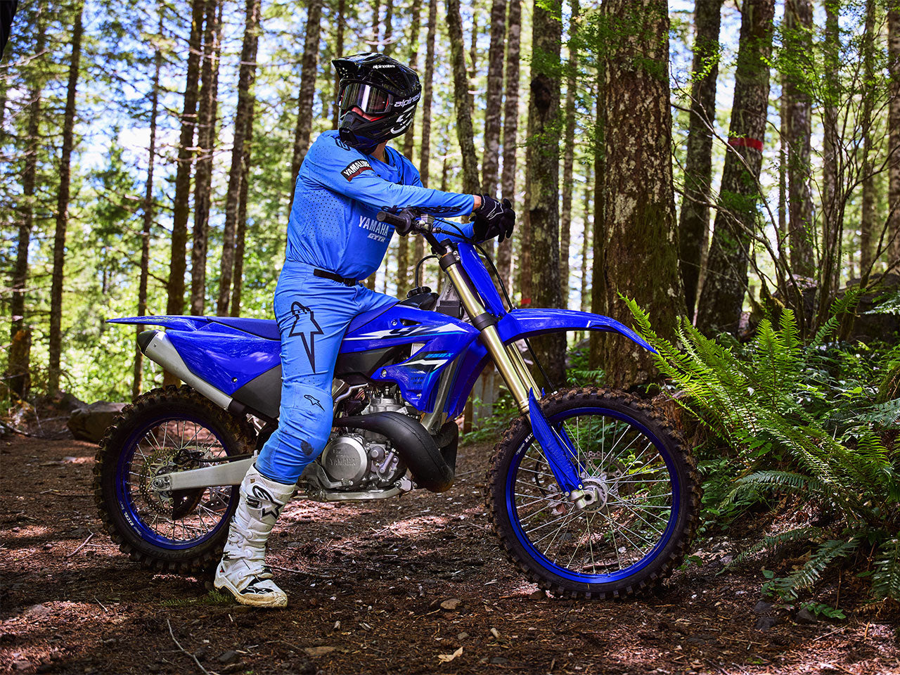 YZ250X