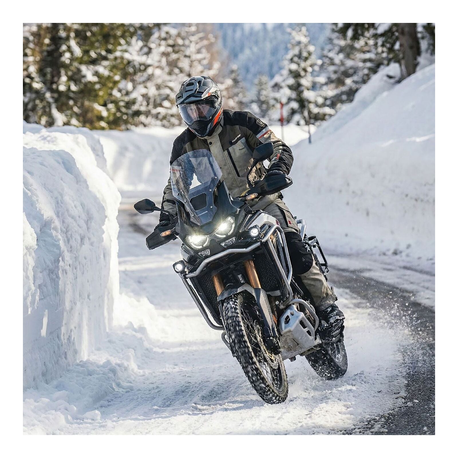 Midland MLH Lite LED Spotlights